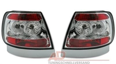 Audi A4 95-98 - zadné číre lampy CHROM
