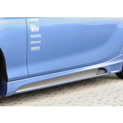 Rieger Tuning bočných prahov s prelisom a výrezmi pre BMW radu 1 F20 (1K4) 4-dvere. Sedan, r.v. od 0