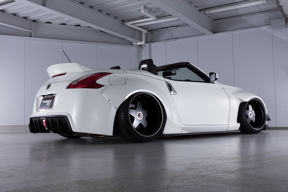 Nissan 370z аниме винил