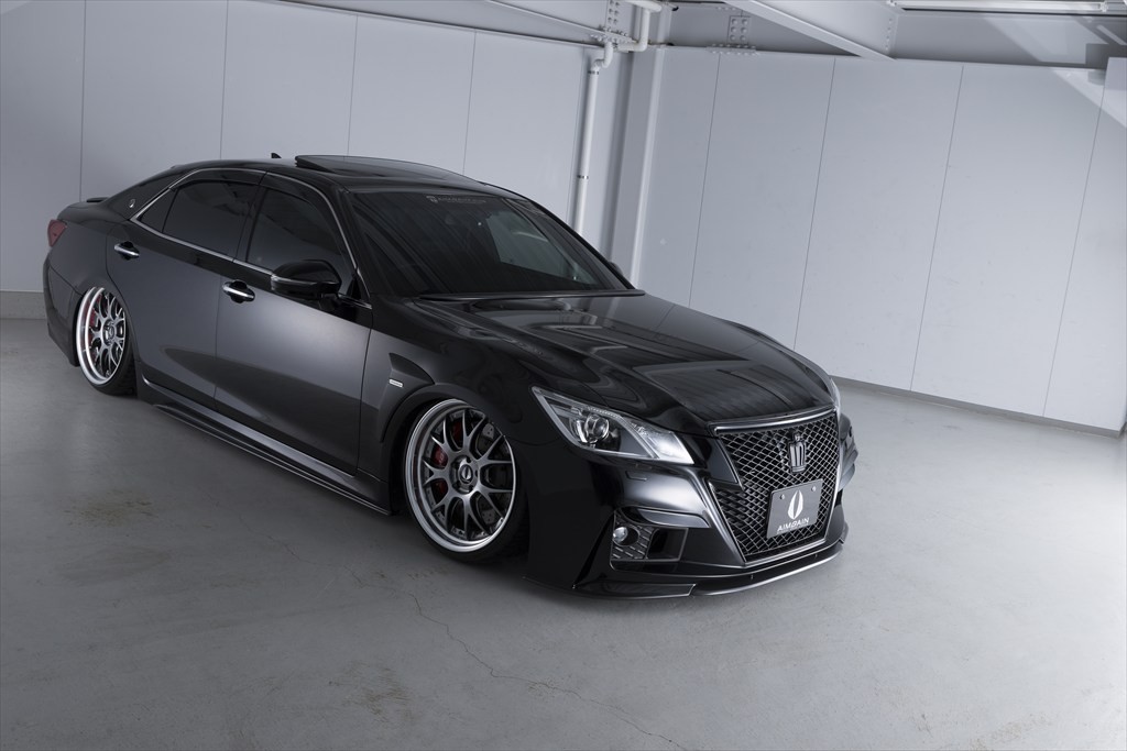 Toyota Crown s210