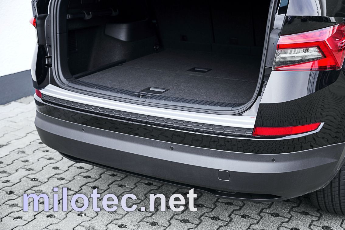 Задний бампер карок. Задний бампер Skoda Kodiaq. Задний бампер Шкода Кодиак. Накладка на задний бампер Шкода Кодиак. Накладка на задний бампер Кодиак.