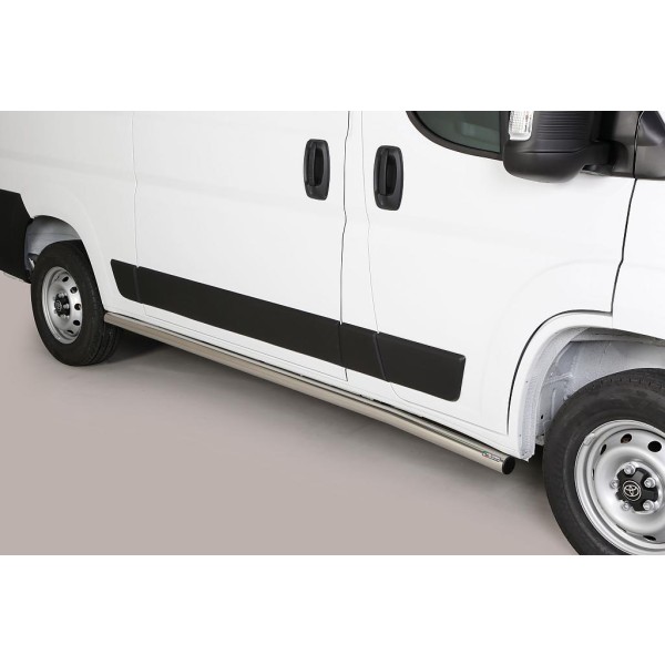 Bočné nerezové nášľapy TOYOTA PROACE MAX L2 / L3