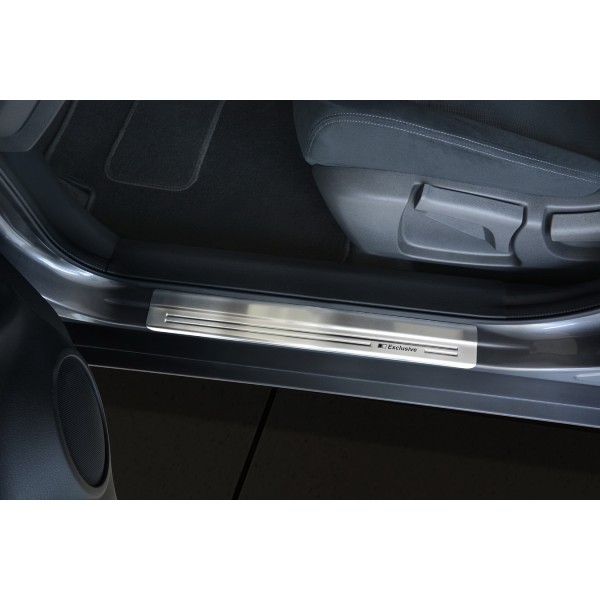 Nerez kryty prahov Nissan X-TRAIL III
