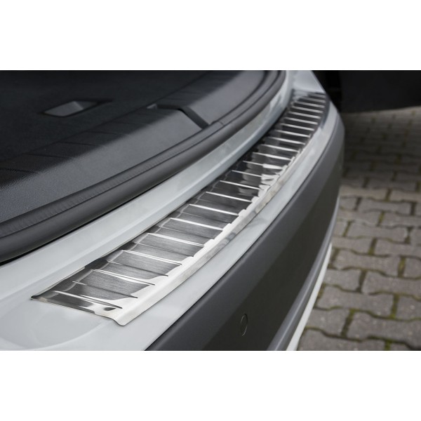 NEREZ Kryt prahu zadných dverí BMW X1 F48
