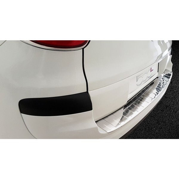 NEREZ Kryt prahu zadných dverí Fiat 500 L facelift