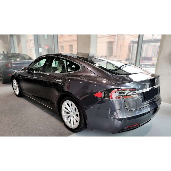 NEREZ Kryt prahu zadných dverí Tesla model S (Stal) Liftback / Facelift