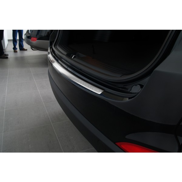 NEREZ Kryt prahu zadných dverí Hyundai ix35