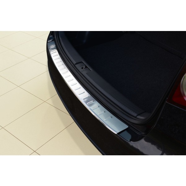 NEREZ Kryt prahu zadných dverí Volkswagen GOLF V PLUS 5dvéř.
