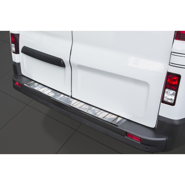 NEREZ Kryt prahu zadných dverí Nissan PRIMASTAR III