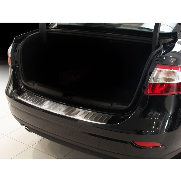 NEREZ Kryt prahu zadných dverí Renault FLUENCE Sedan
