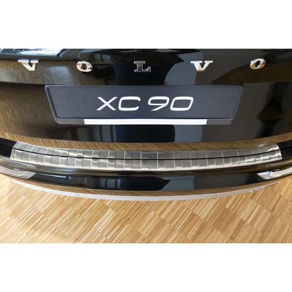 NEREZ Kryt prahu zadných dverí Volvo XC90 II