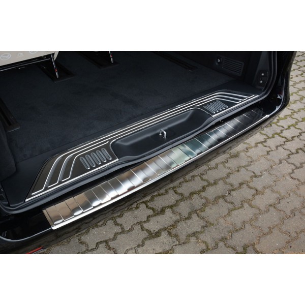 NEREZ Kryt prahu zadných dverí Mercedes V-Class W447