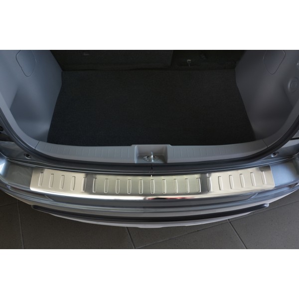 NEREZ Kryt prahu zadných dverí Suzuki SX4 5dvéř. hatchback