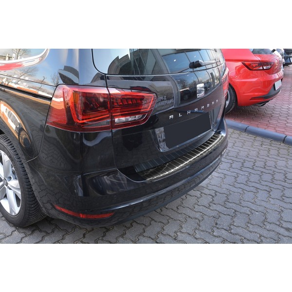 NEREZ Kryt prahu zadných dverí Volkswagen Sharan II - čierny grafit