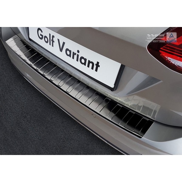 NEREZ Kryt prahu zadných dverí VW Golf VII combi - čierny grafit