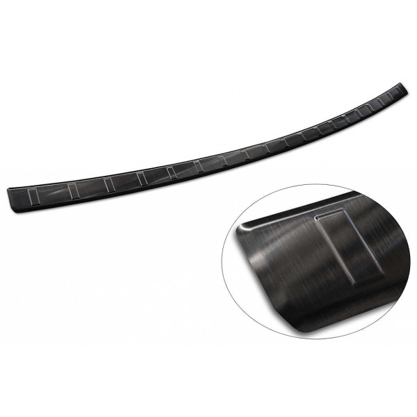 NEREZ Kryt prahu zadných dverí Toyota Corolla Cross - čierny