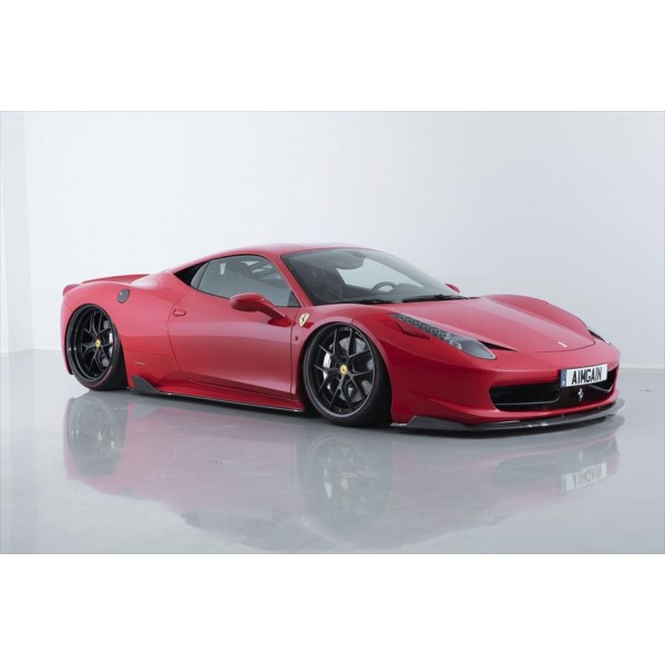 Ferrari 458 Italia - body kit od AIMGAIN  4-dílný set CARBON