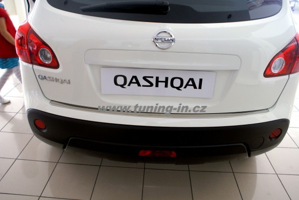 Nissan Qashqai - nerez chrom nákladový prah zadného nárazníka OMSA LINE