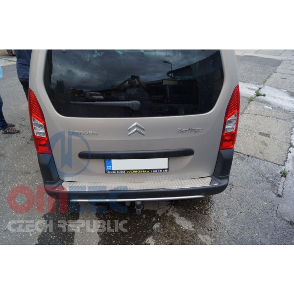 Peugeot Partner II 2008+ NEREZ chrom ochranný panel zadného nárazníka