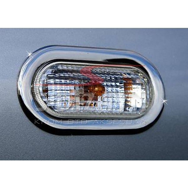 Nerez rámčeky okolo bočných blikačov Ford Focus II FL