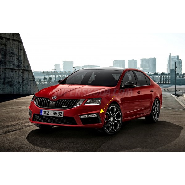 Škoda Octavia III RS facelift - ľavá lišta okolo hmlovky