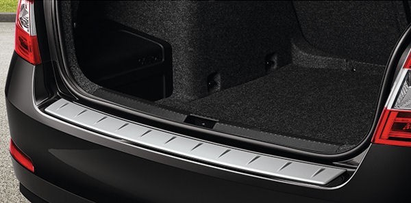 Škoda Octavia limusina III - Nákladový prah vzhľad hliník