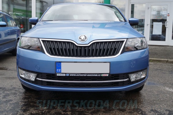 Škoda Rapid - Chrómové lišty nárazníka