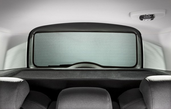 Škoda Yeti - Slnečná clona na zadné okno