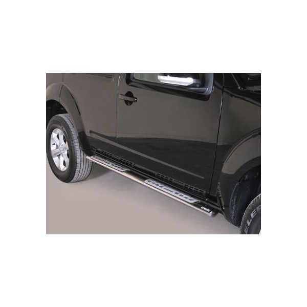 Nerez bočné dizajnové nášľapy Nissan Pathfinder III FL