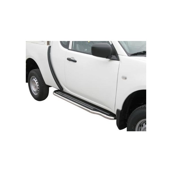 Bočné nerezové nášľapy Mitsubishi L200 IV FL, Club Cab