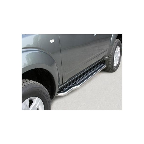 Bočné nerezové nášľapy Nissan Pathfinder III