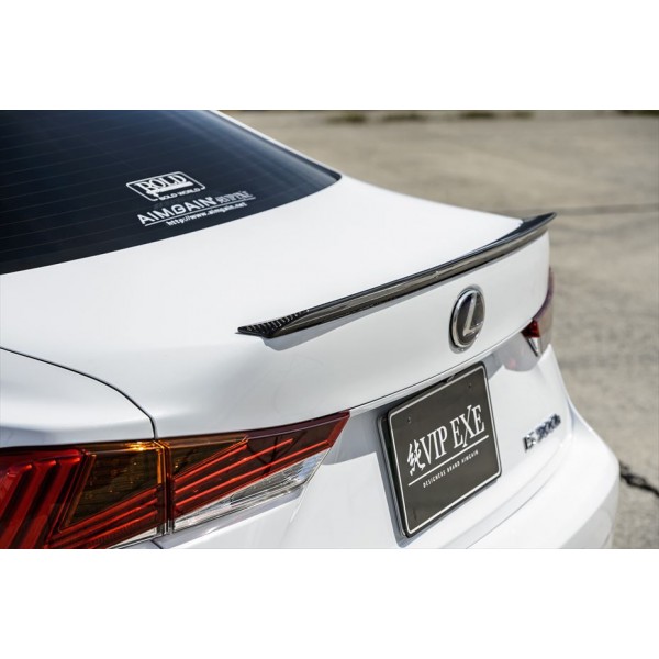 Lexus IS Facelift F-Sport -Zadní odtrhová hrana kufra EXE od AIMGAIN CARBON