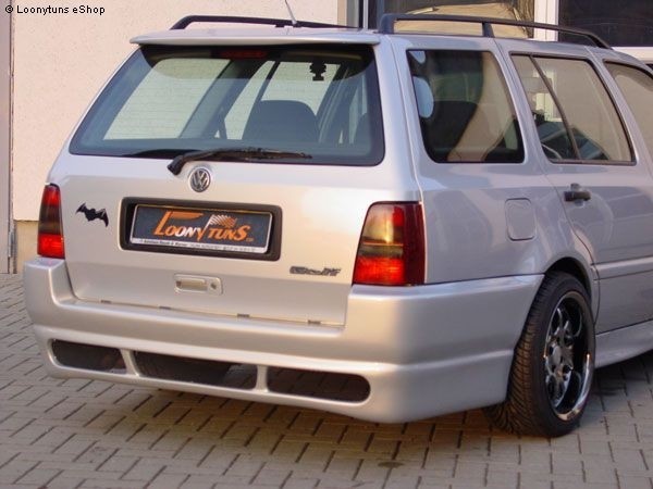 VW Golf III combi - zadný nárazník