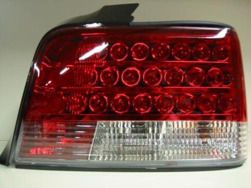 BMW E36 limusina Zadné svetlá LED prevedenie Červené II.