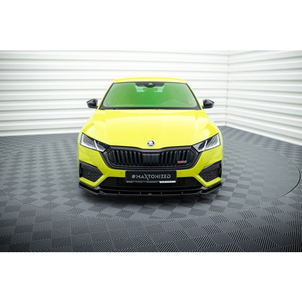 Škoda Octavia IV RS spojler pod predný nárazník V3 Maxton design