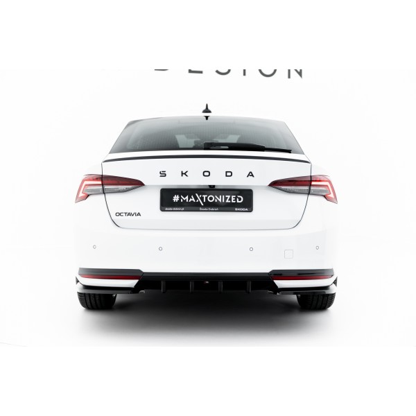 Škoda Octavia IV Sportline Facelift Liftback/Combi, vložka zadného nárazníka, Maxton Design