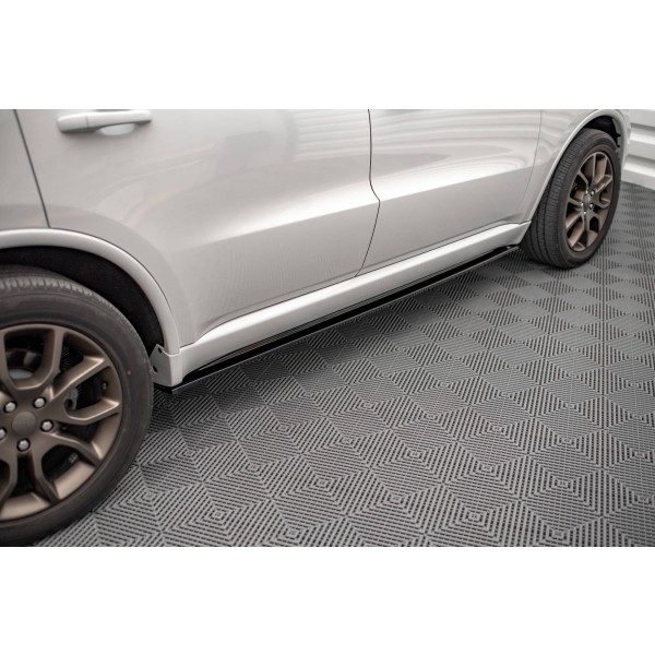 Dodge Durango RT Mk3, difúzory pod bočné prahy, Maxton Design