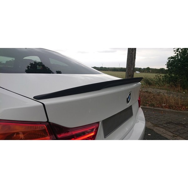 BMW 4 F32 coupe (2013-2020) - krídlo