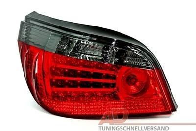BMW E60 Zadné LED svetlá prevedenie Červené / Tmavé
