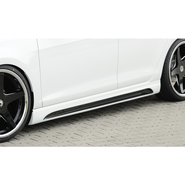Rieger bočný prah mont. strana pravá pro Seat Leon 5F 5-dver., 5-dver. (ST/Combi), r.v. 10/12-, plast ABS s povrchovou úpravou Carbon-Look, s prelisom a výrezom