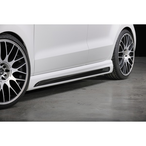 Rieger bočný prah mont. strana pravá pro Volkswagen Polo 6 6R, GTI 3-dver., 5-dver. vr. faceliftu, r.v. 02/14-, 04/09-01/14, 05/10-01/14, plast ABS s povrchovou úpravou Carbon-Look, s prelisom a výrezom