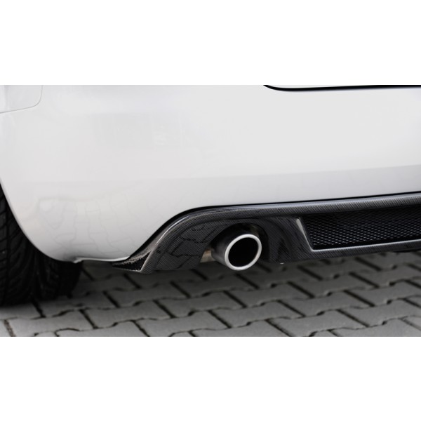 Rieger vložka zadného nárazníka pre Audi A4 8H kabriolet, plast ABS s povrchovou úpravou Carbon-Look, pre orig. koncovky na oboch stranách