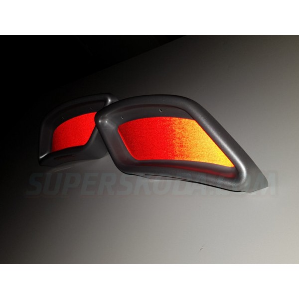 Škoda KodiaQ - atrapy výfuku RS GLOWING RED