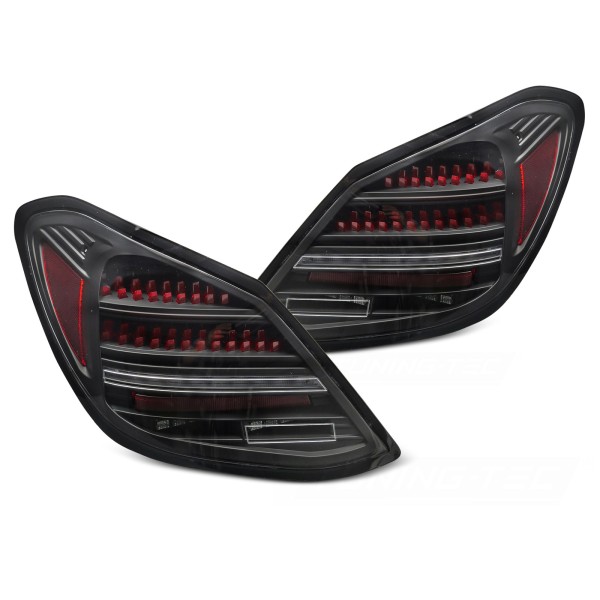 Mercedes triedy C W205 2014-2021 - zadné LED svetlá čierna SEQ RED BAR pre model s OEM žiarovkovými svetlami