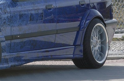 BMW E36 / rada3 / - Sada zadné lemy blatníka Infinity II-Limousine