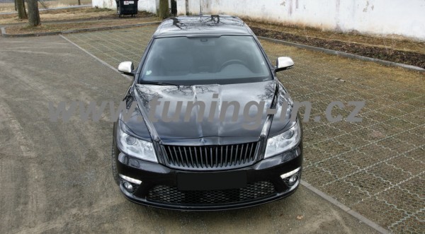 Škoda Octavia II 04-12 - clona predného okna KI-R