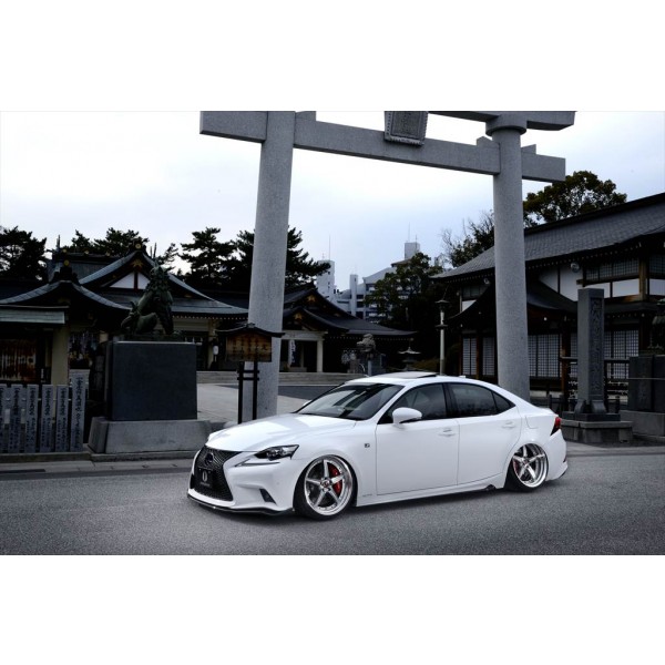 Lexus IS F-Sport - body kit z karbónu VIP EXE od AIMGAIN 3-dielny set