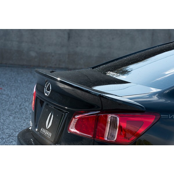Lexus IS - odtrhová hrana kufra VIP GT od AIMGAIN