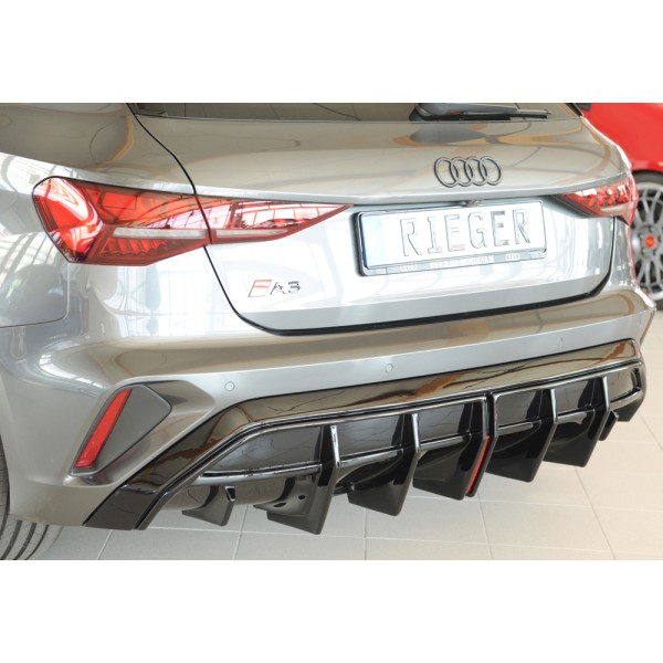 Audi A3 GY 5-dver. sportback 06/2024 - - vložka zadného nárazníka, plast ABS lakovaný do čiernej lesklej