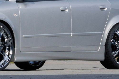AUDI A4 Typ 8E - Sada bočných prahov pre Limousine i Avant